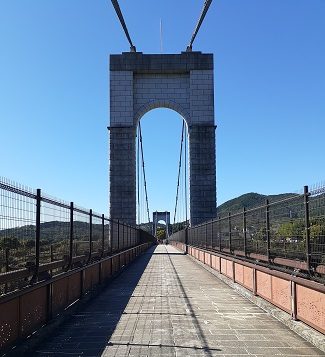 風の吊り橋1